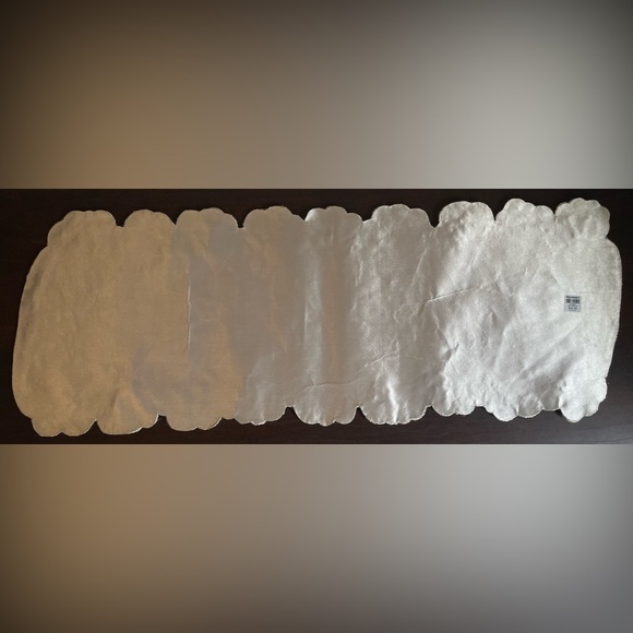 Beaded carrot table runner - Picture 8 of 14